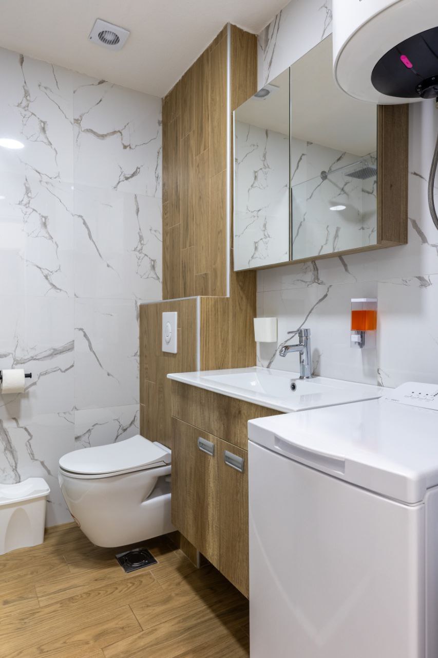 Stylish Studio Apartment in Central Bar 7