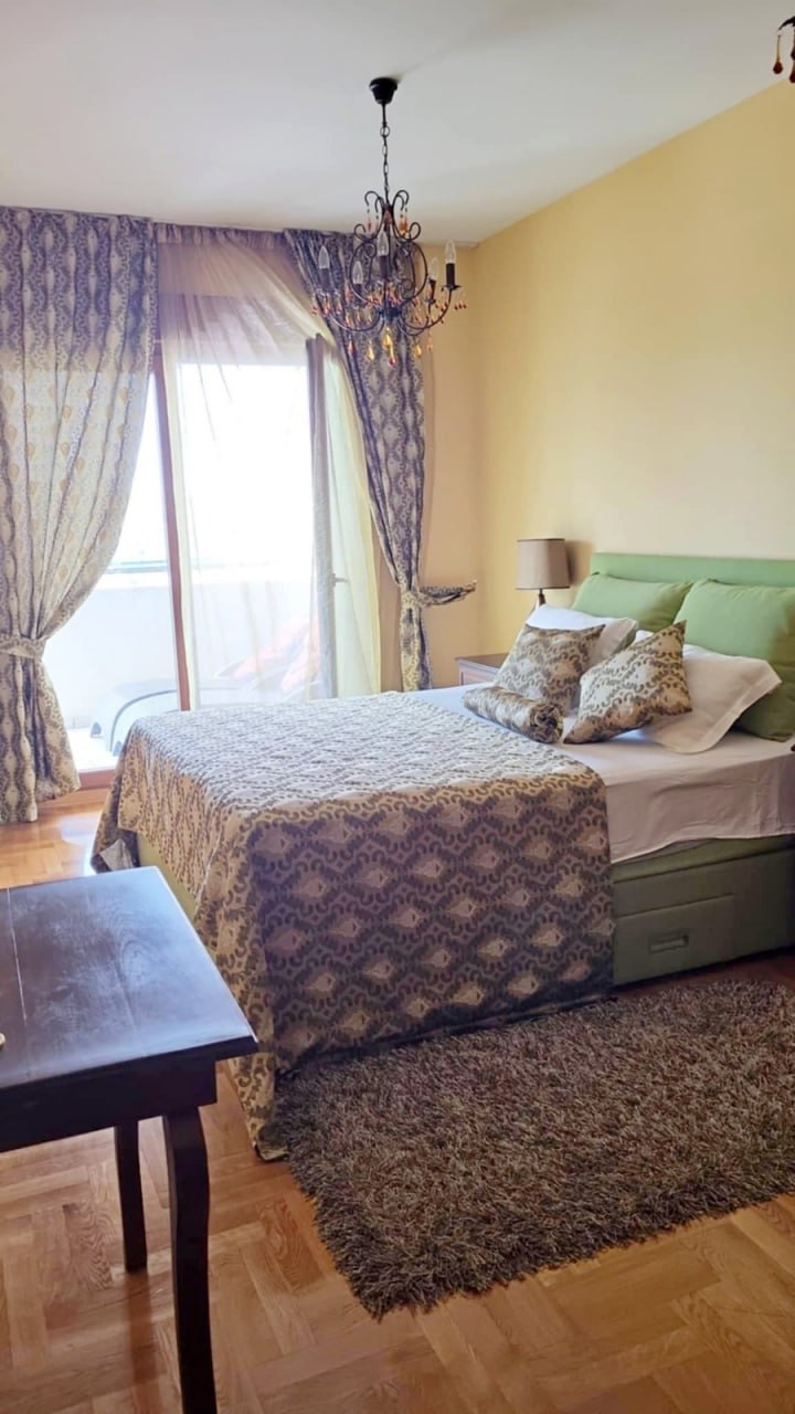 Spacious Seafront Apartment in Bar City Center 3