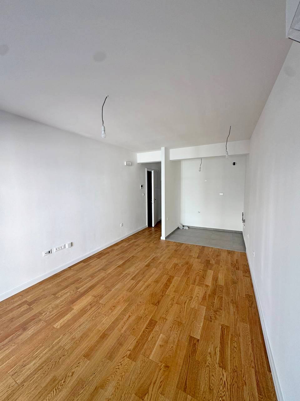 1-bedroom apartment with mountain view in Novi Bar 5