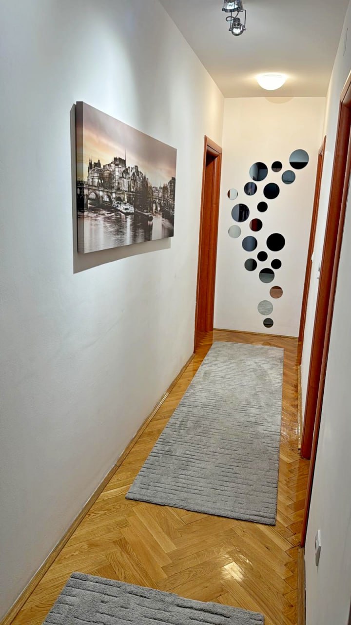 Centrally Located Apartment with Sea View in Bar 9