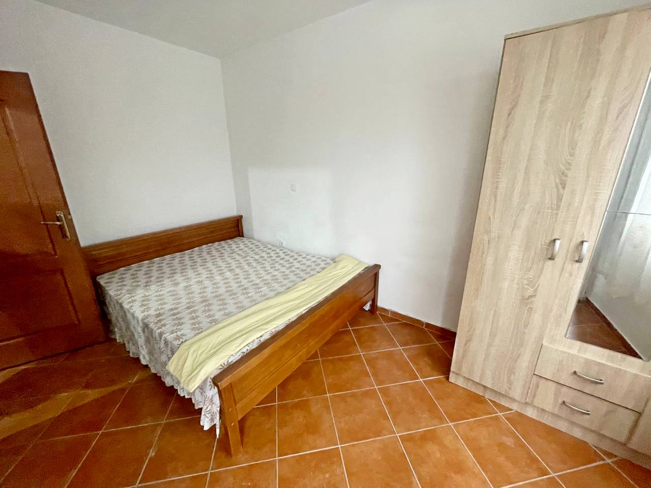 Cozy 1-Bedroom Apartment in Bar with Sea Views 4