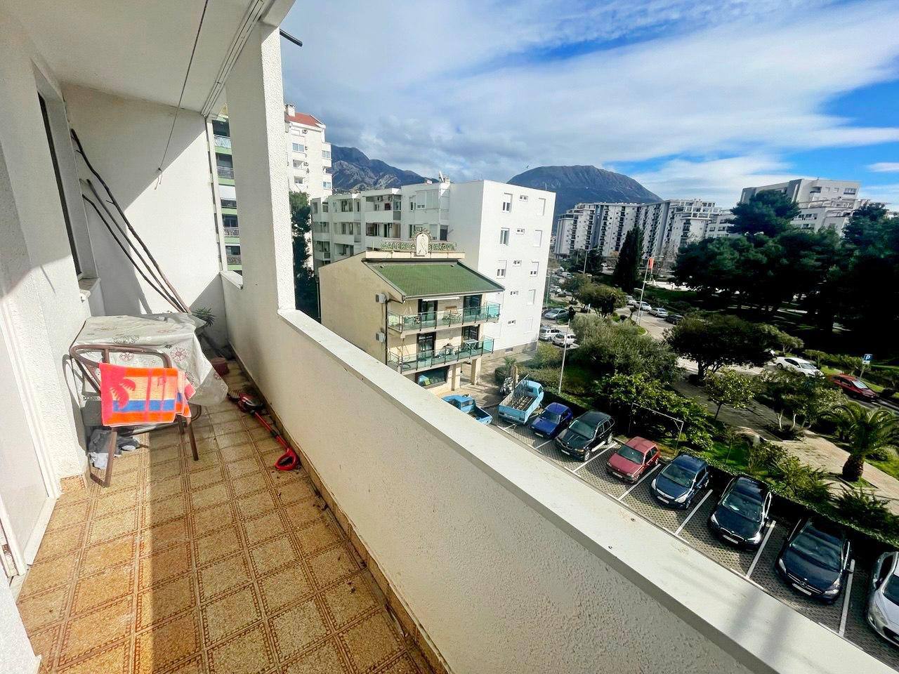 Apartment in Bar City Center with Sea View 3