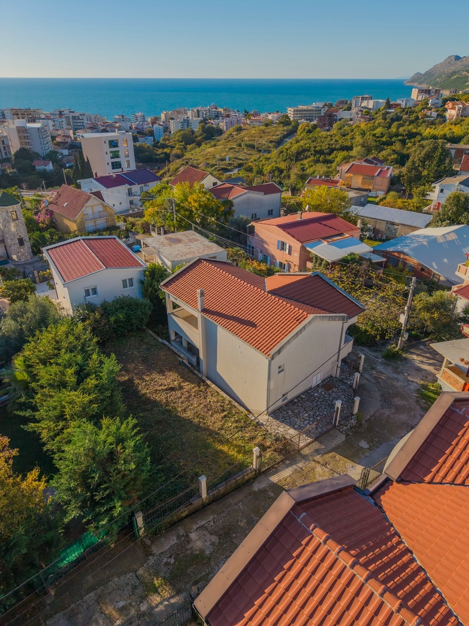 Two-Story Legal House in Dobra Voda