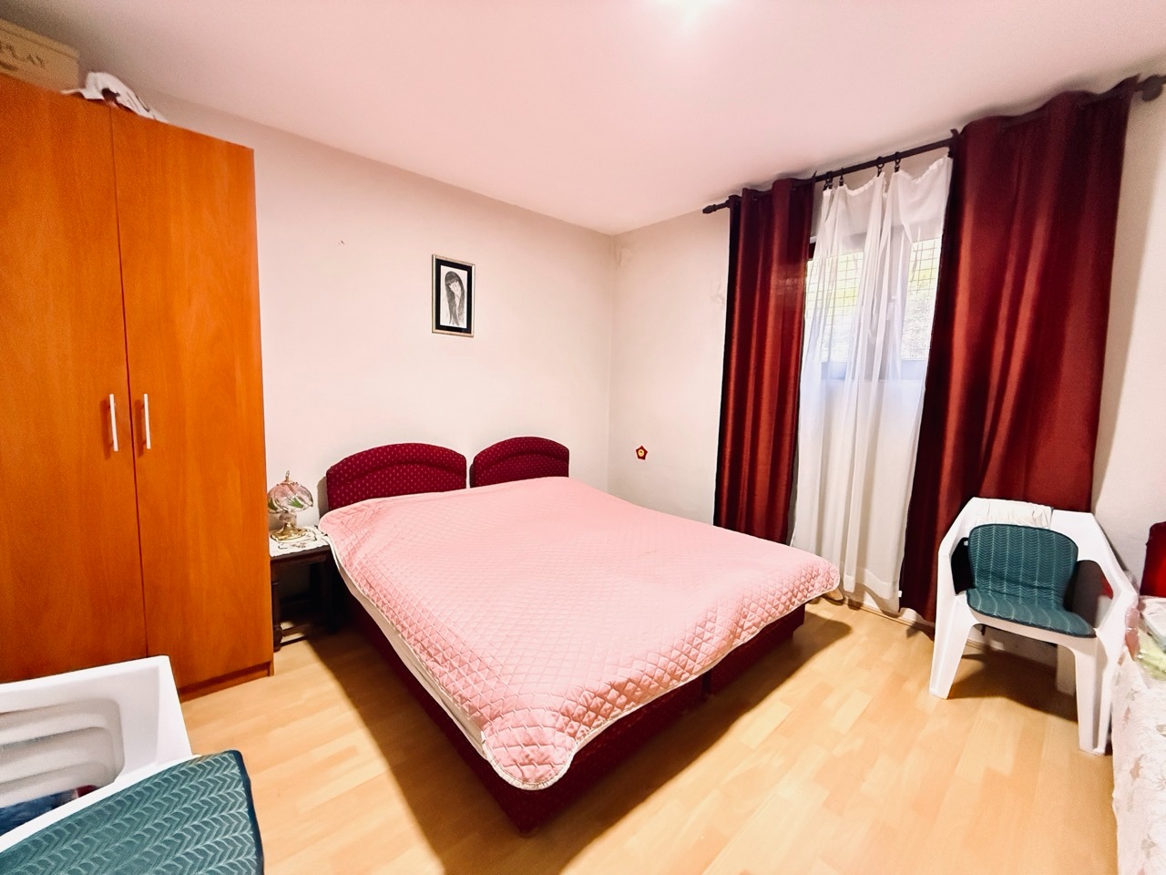House with Two One-Bedroom Apartments and Parking in Sutomore 6