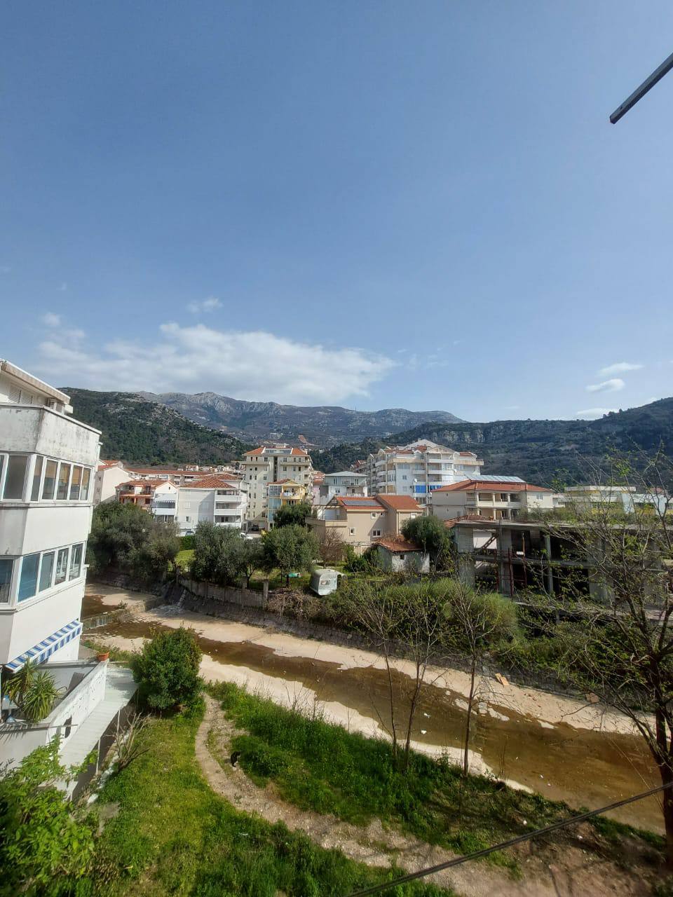 Urgent Sale Apartment in Budva, Montenegro 8