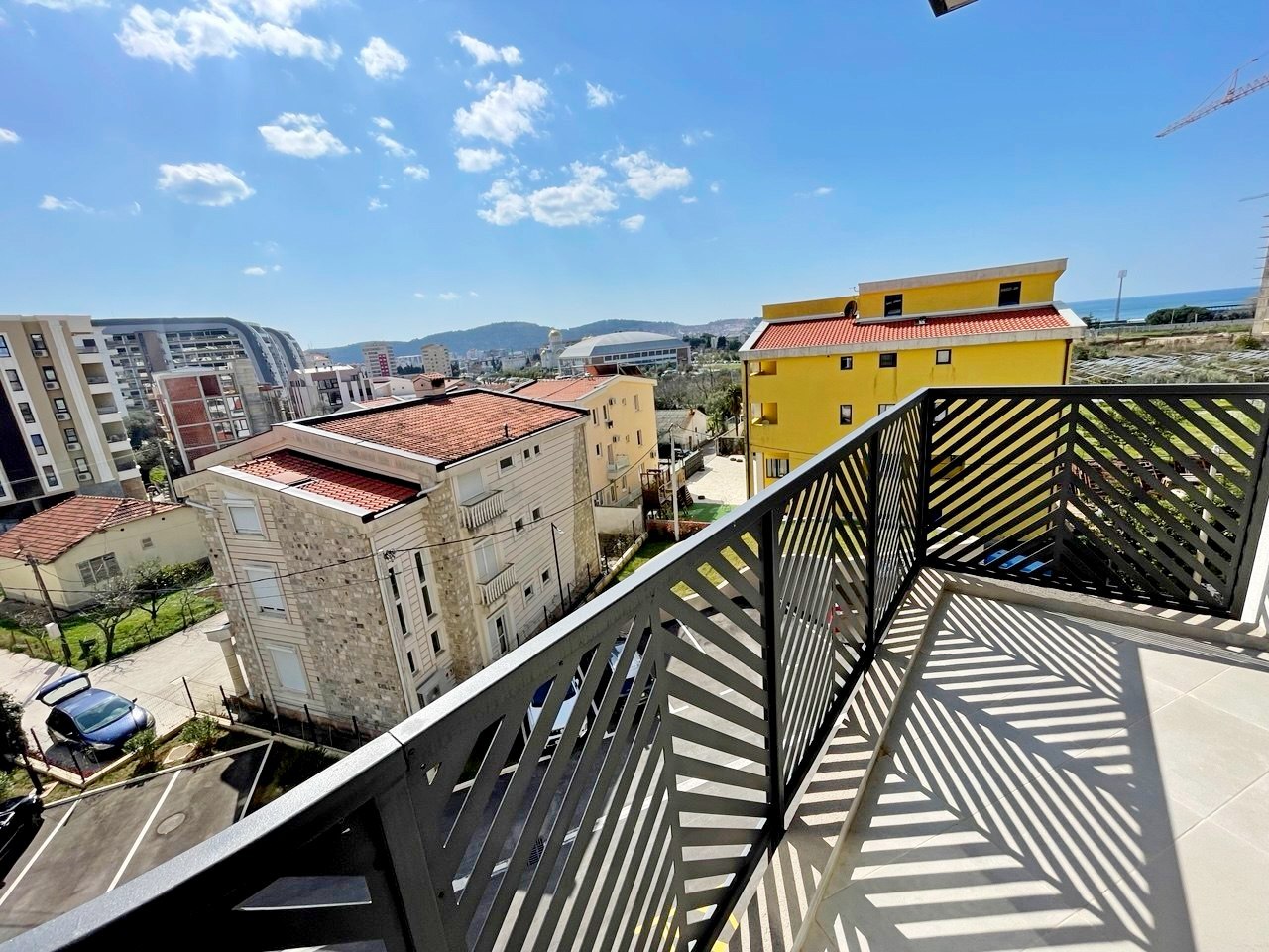 Luxury Apartment with Sea and Mountain Views in Harmonia Complex