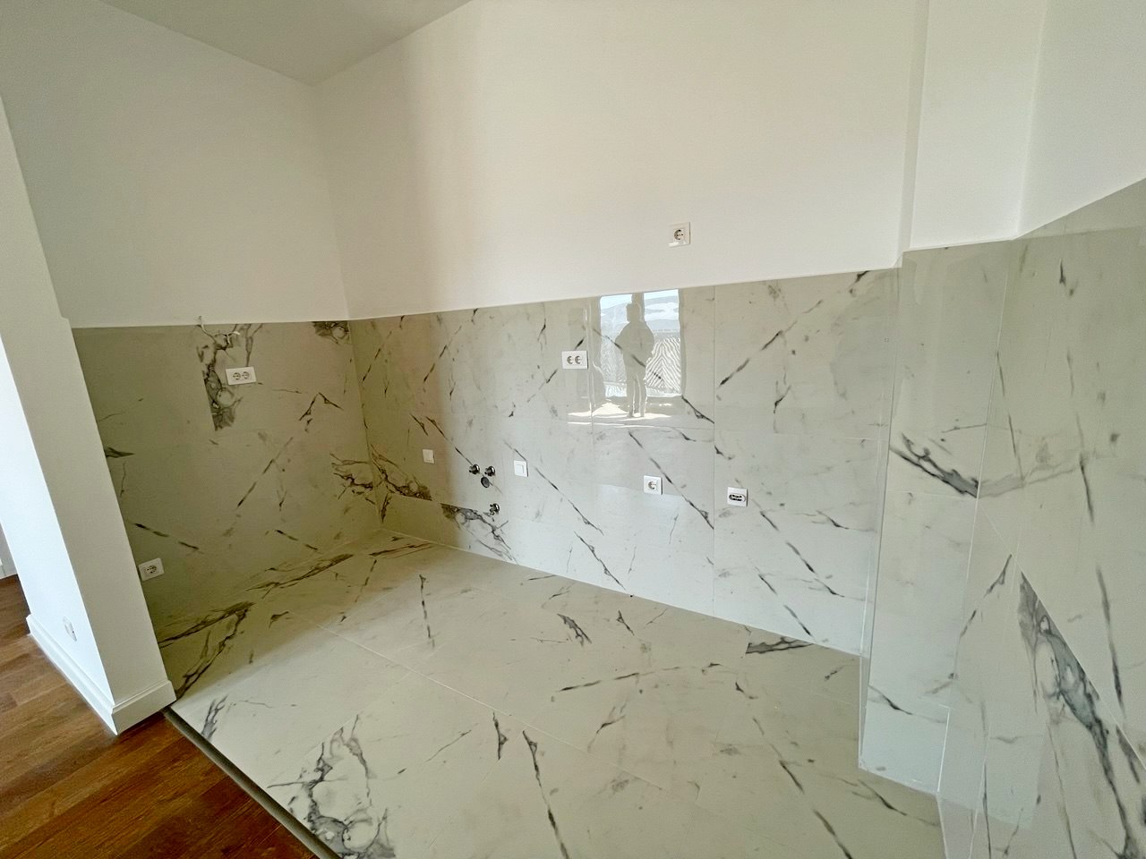 Luxury Apartment with Sea and Mountain Views in Harmonia Complex 5