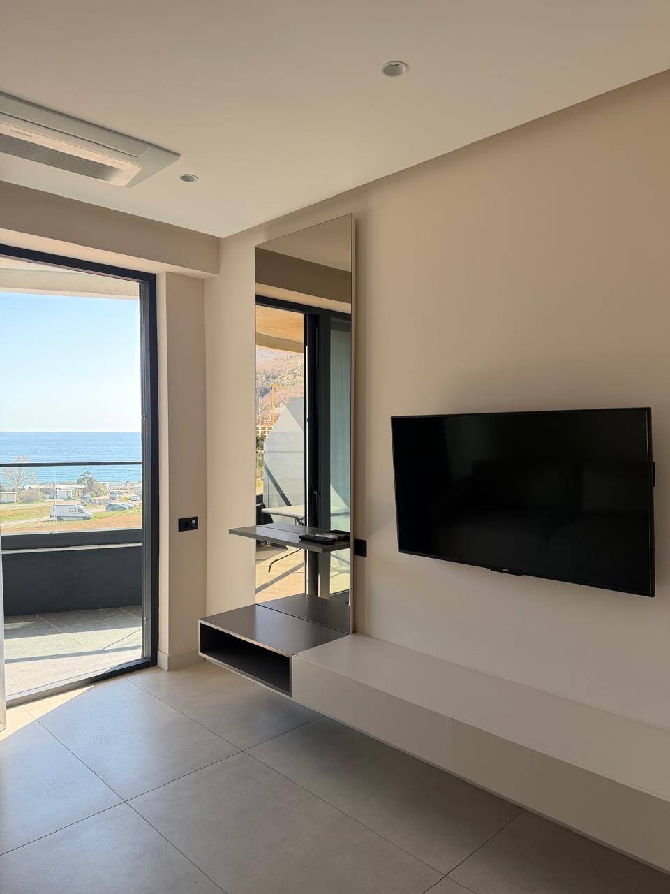 Sea View Apartment in Becici 7