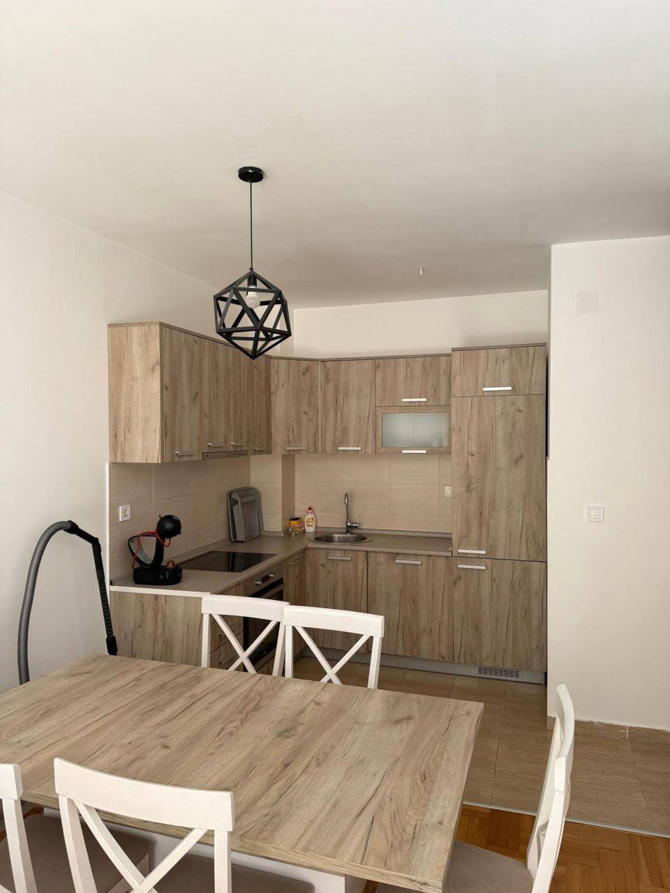 One-Bedroom Apartment with Spacious Terrace 5