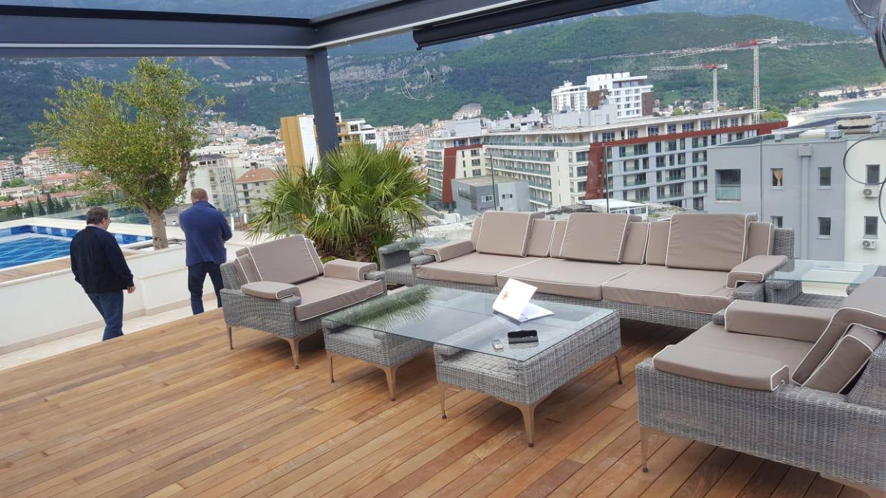 Premium Penthouse with Private Pool and Stunning Sea Views 3
