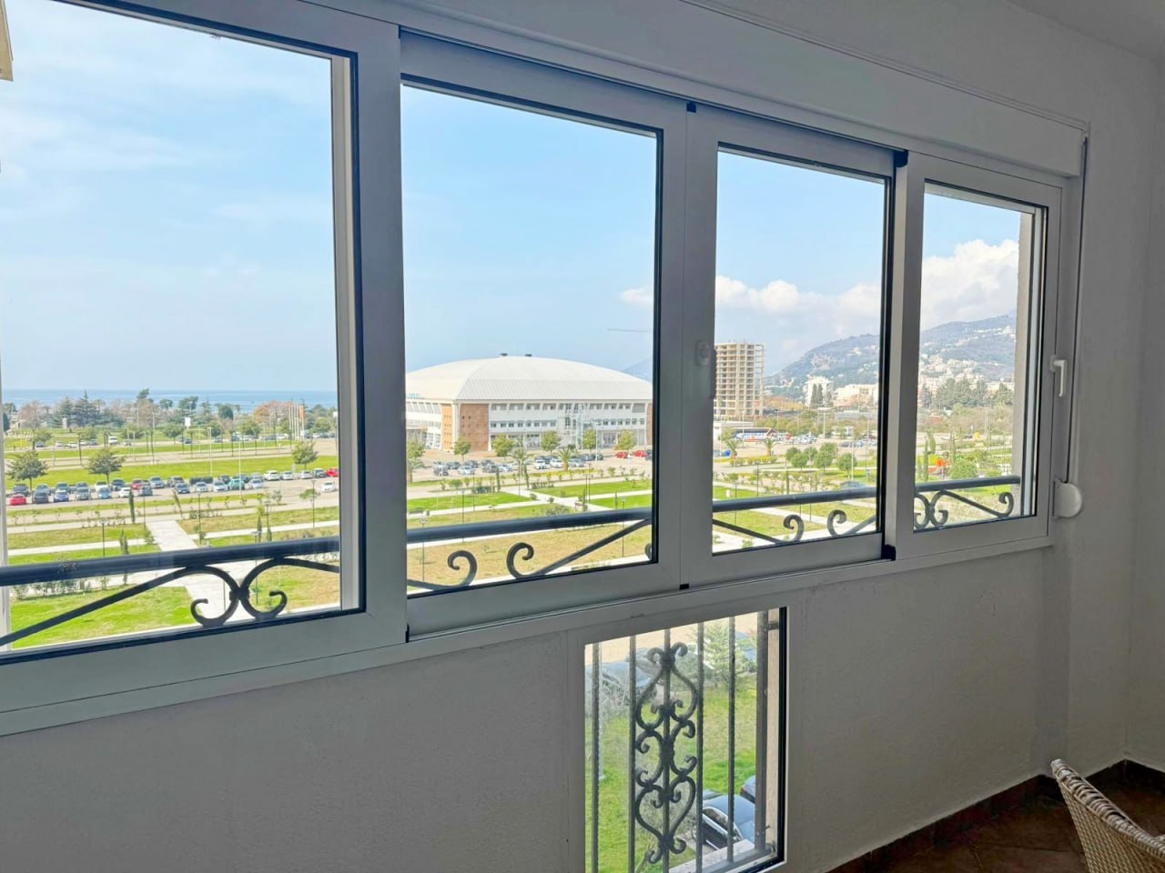 Spacious apartment in Bar city center 2