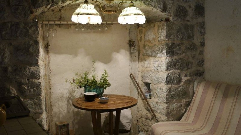 Stone house with city view in Shkaljari, Kotor 5