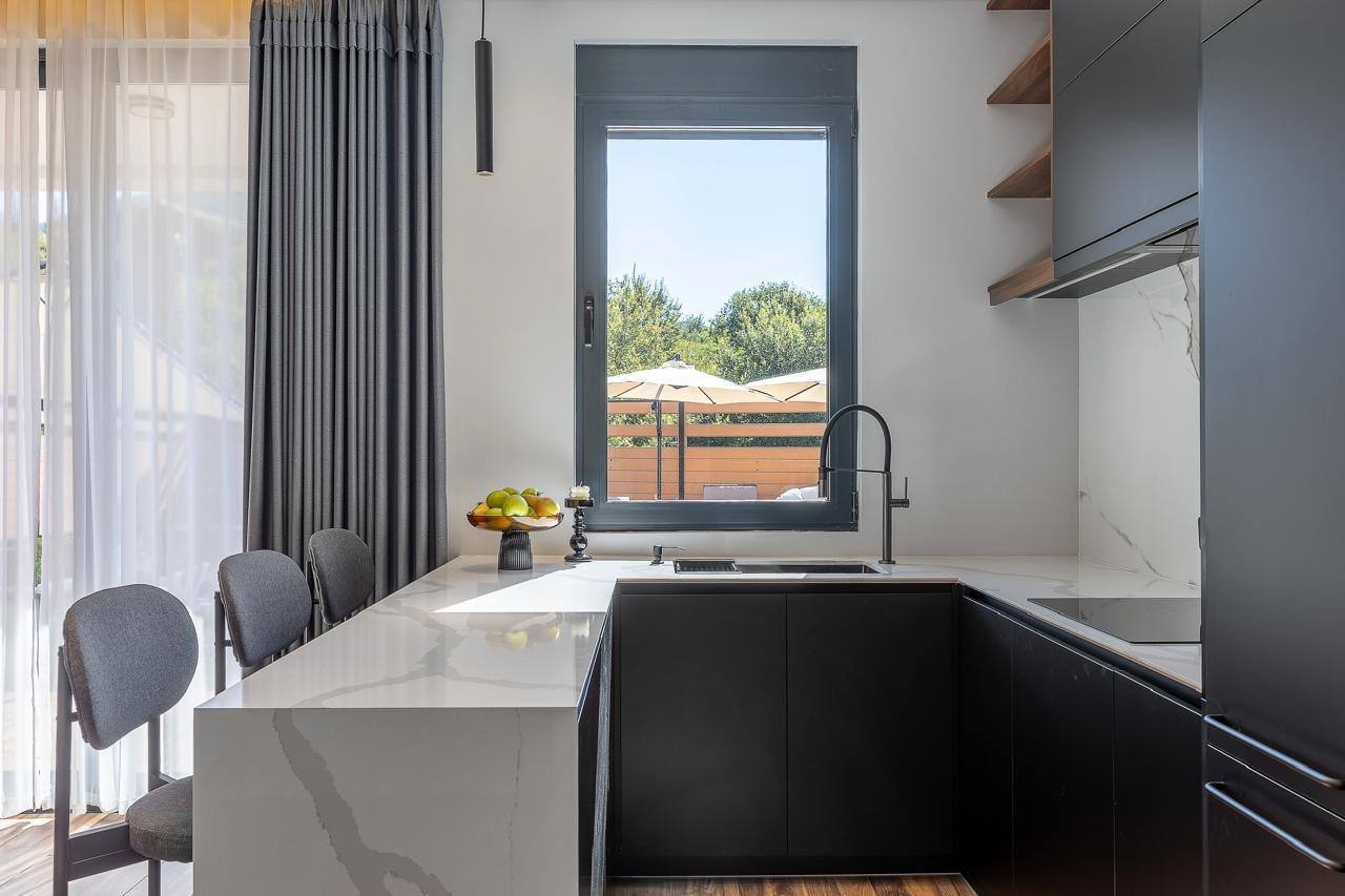 Stylish Apartments in Lastva Grbalska with Pool and BBQ Area 8