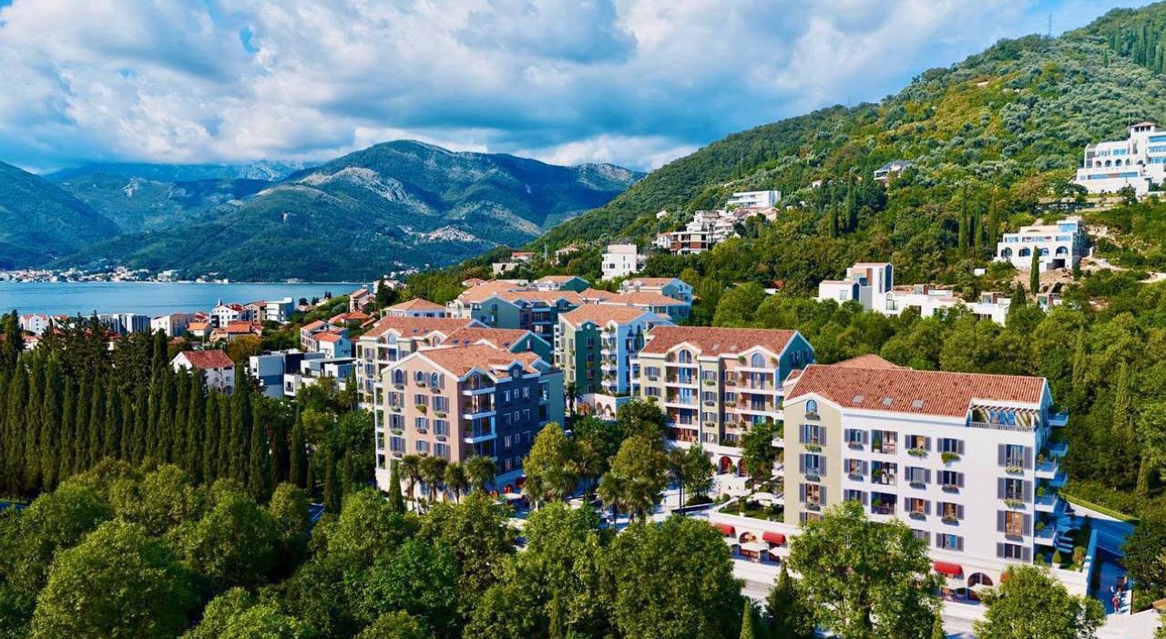 2 Bedroom Apartment in Donja Lastva, Tivat 2
