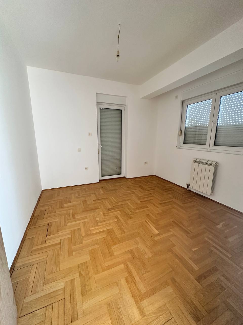 Spacious 3-Bedroom Apartment with Sea View in Seoc, Budva 3