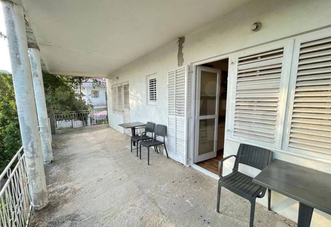 Spacious House with Sea View in Sutomore 9