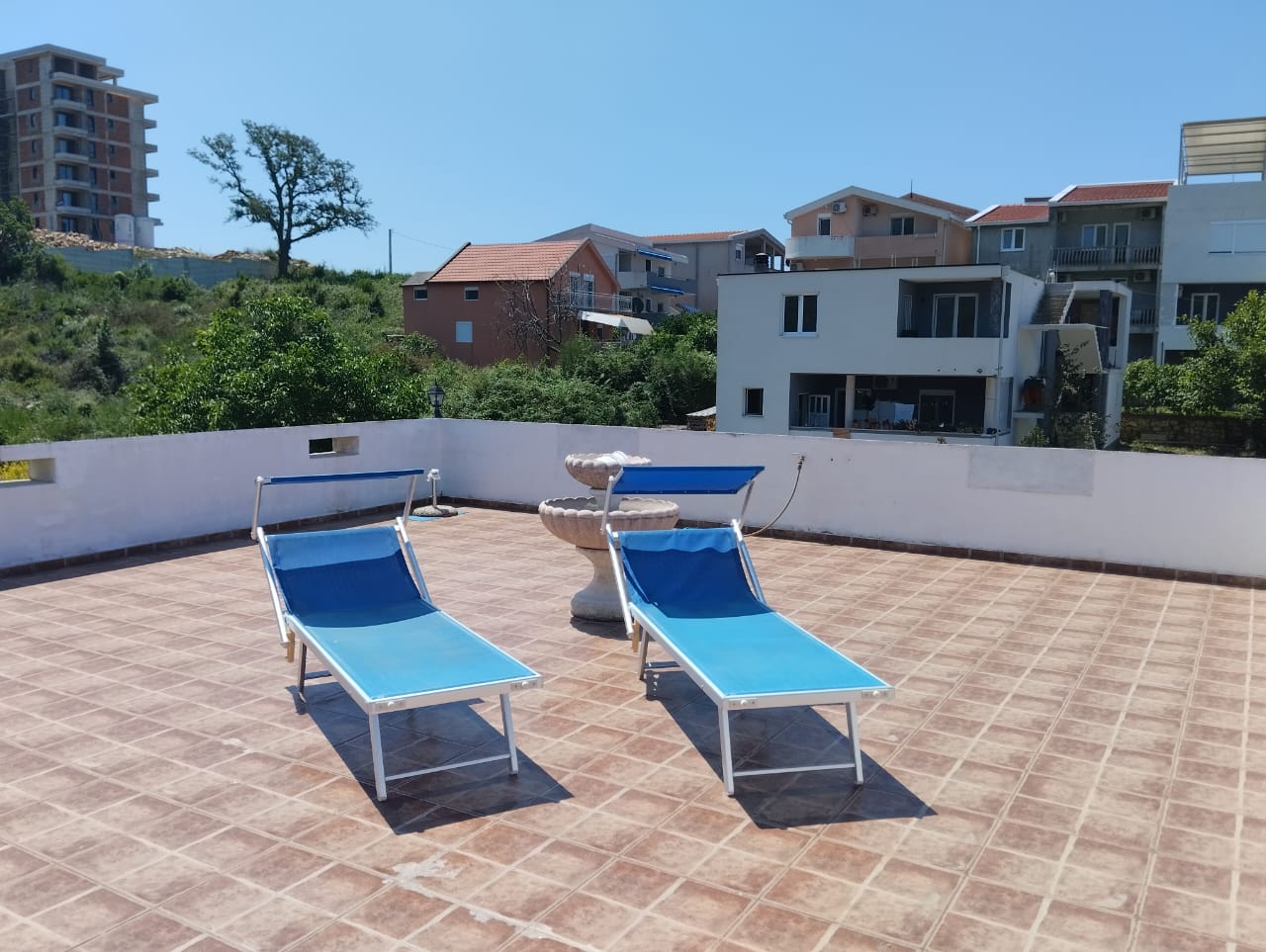 Panoramic Sea View 2-Storey 4-Apartments House with Big Garden in Dubrava 2