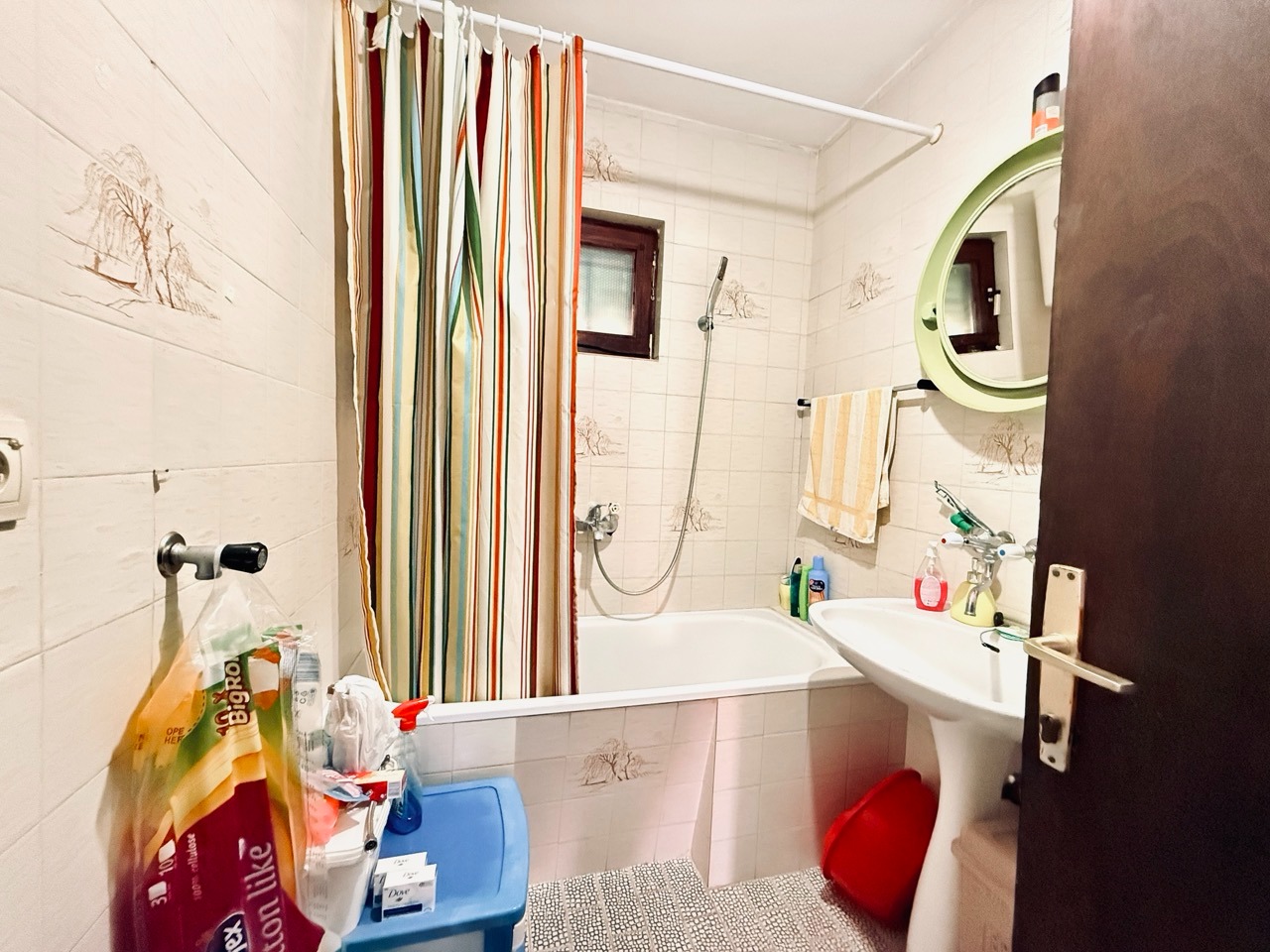 House with Two One-Bedroom Apartments and Parking in Sutomore 4