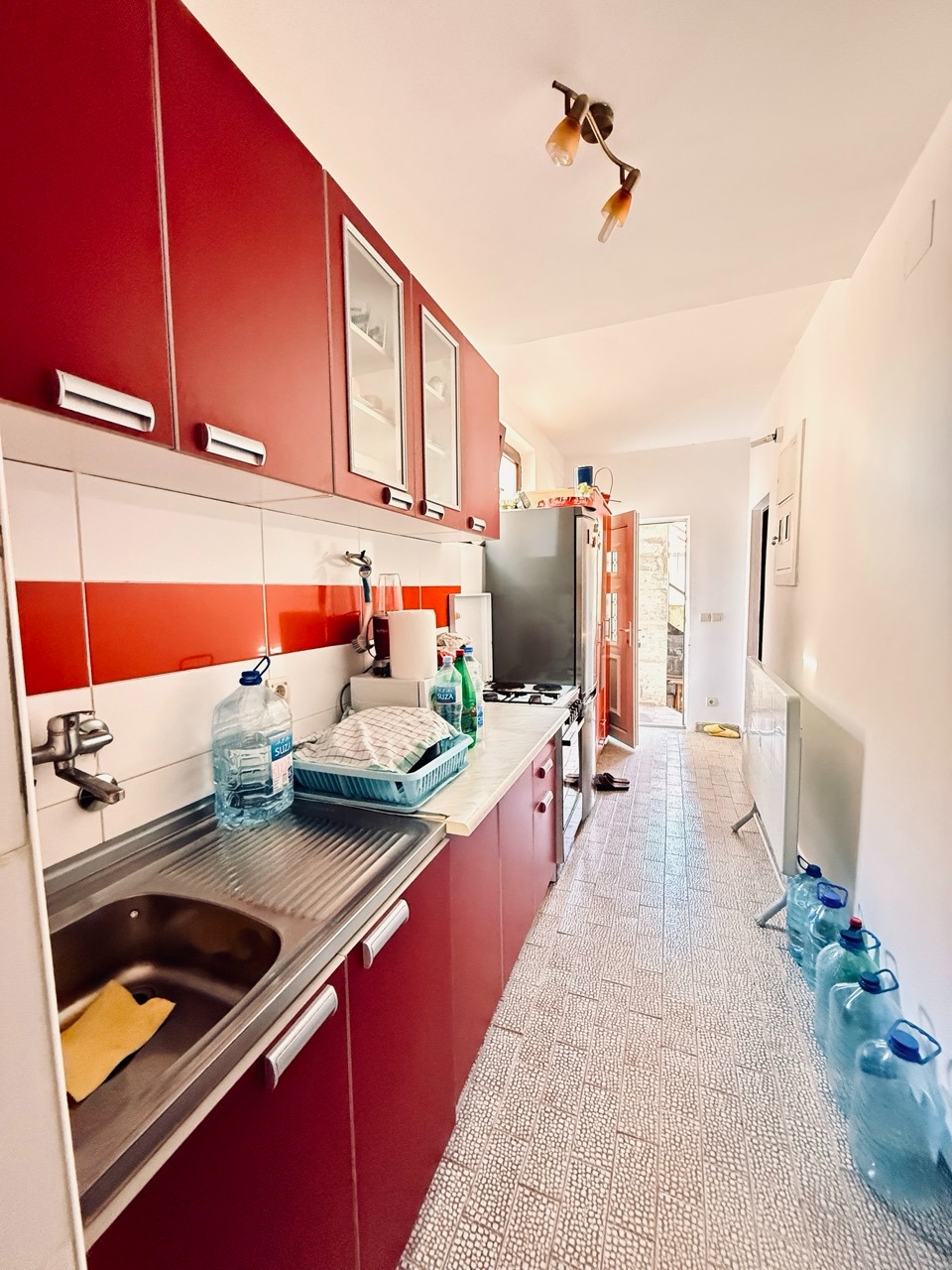 House with Two One-Bedroom Apartments and Parking in Sutomore 5