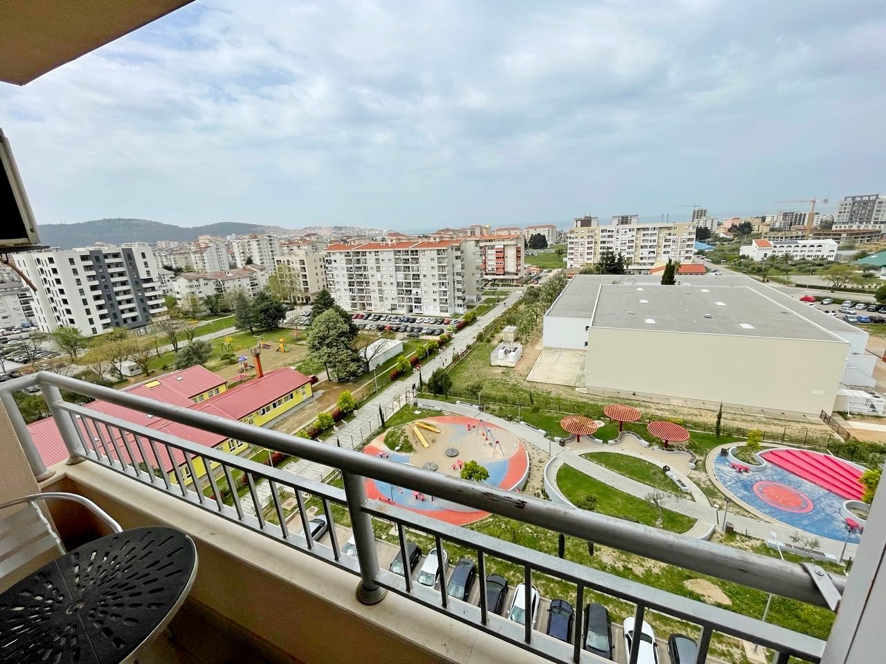 Sunny 1-Bedroom Apartment with Sea and Mountain Views