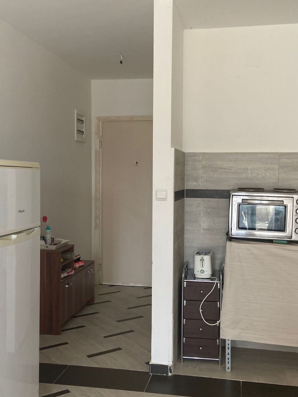 Studio Apartment with Mountain View in Budva (Seoc), Montenegro 6