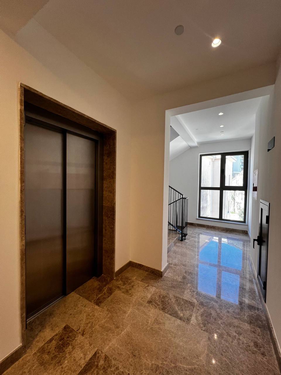 Sale Apartment in Becici, 2nd Sea Line 6