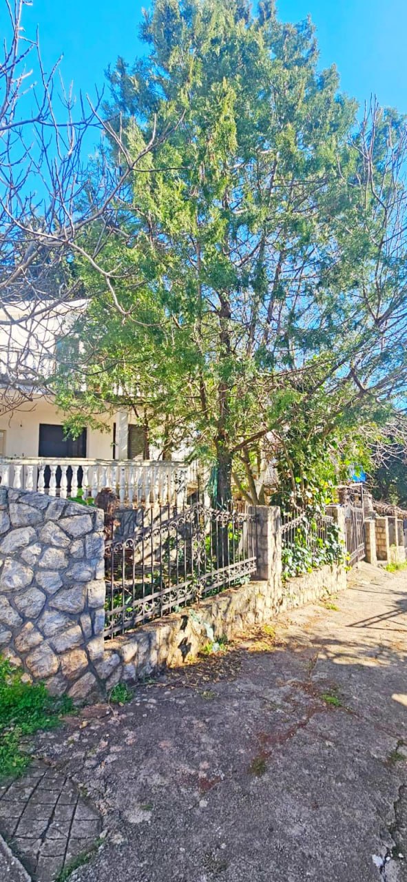Two-Story House with Sea View in Utjeha 9