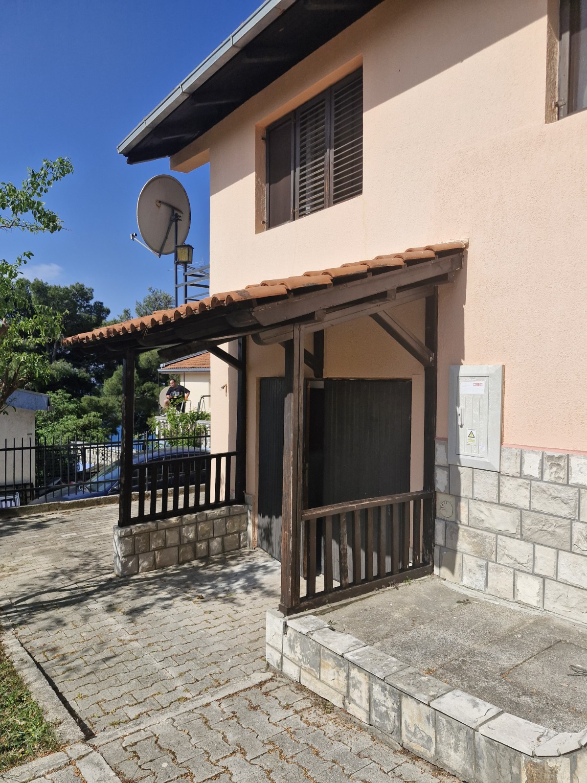 Family House with Sea View 2
