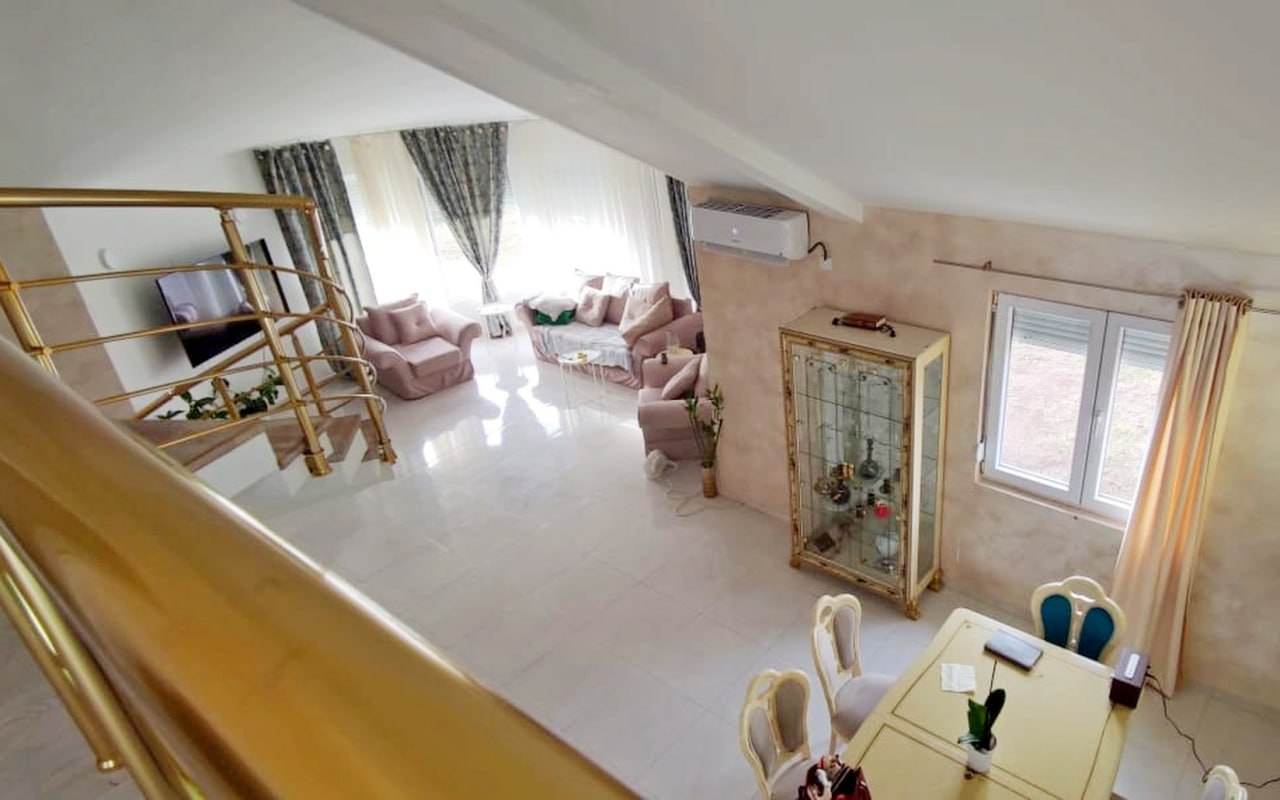 Cozy Villa with Pool and Mountain View in Polje, Bar 3
