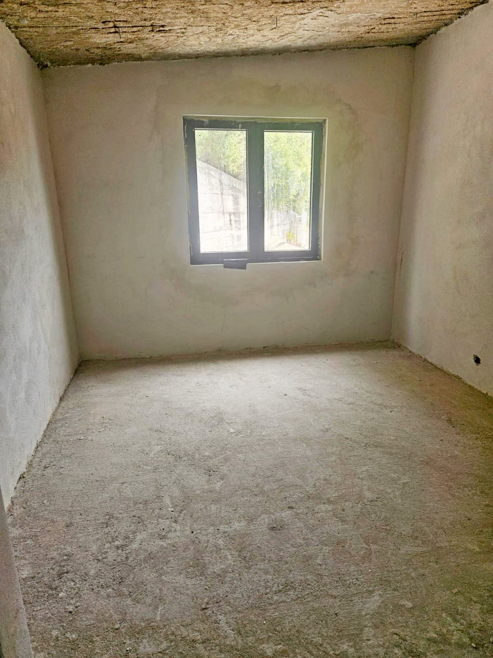 Small House with Sea View in Sutomore 10
