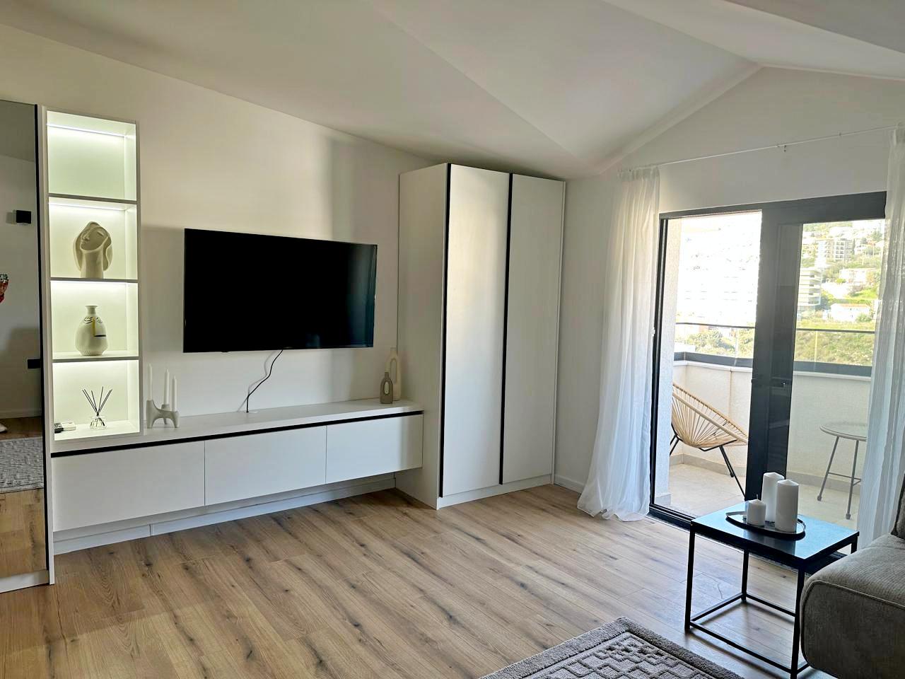Stylish Apartment with Sea View in Dobra-Voda 10