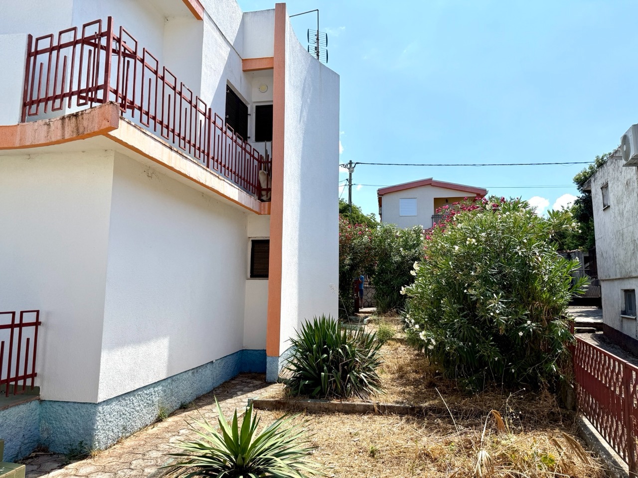 House with Sea View in Dubrava, Bar 3