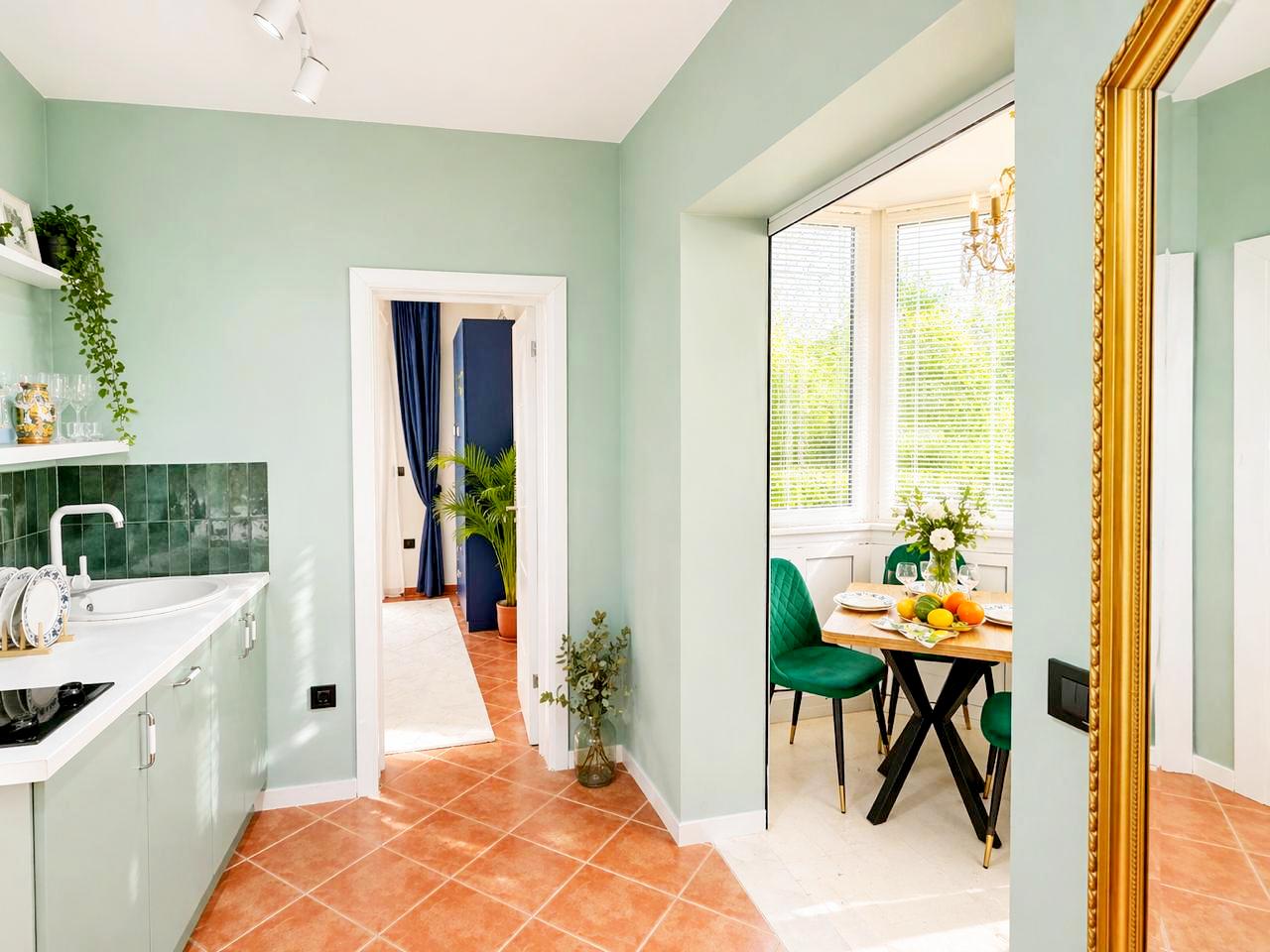Stylish and Cozy 1-Bedroom Apartment with Sea View in Petrovac 6