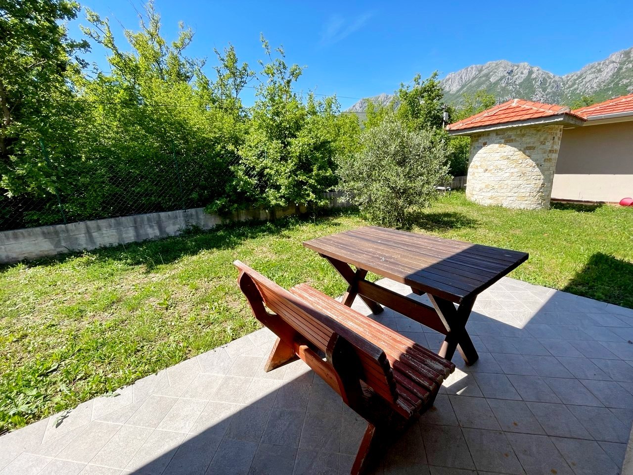 Legalized One-Storey House with Mountain Views in Zupci, Bar 2