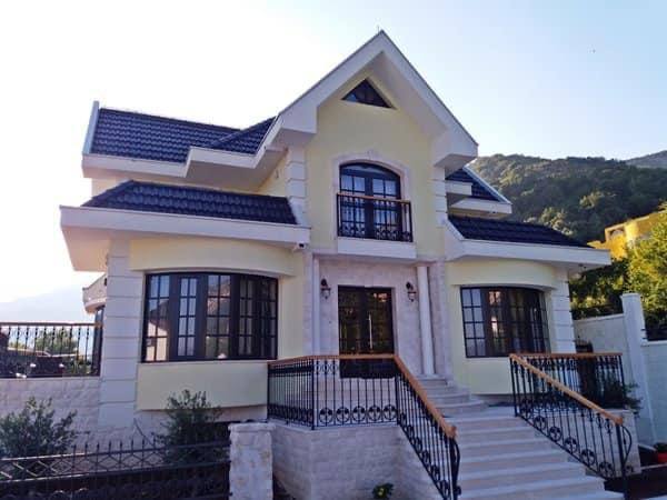 Villa with Pool and Fireplace and Sea View in Markovici