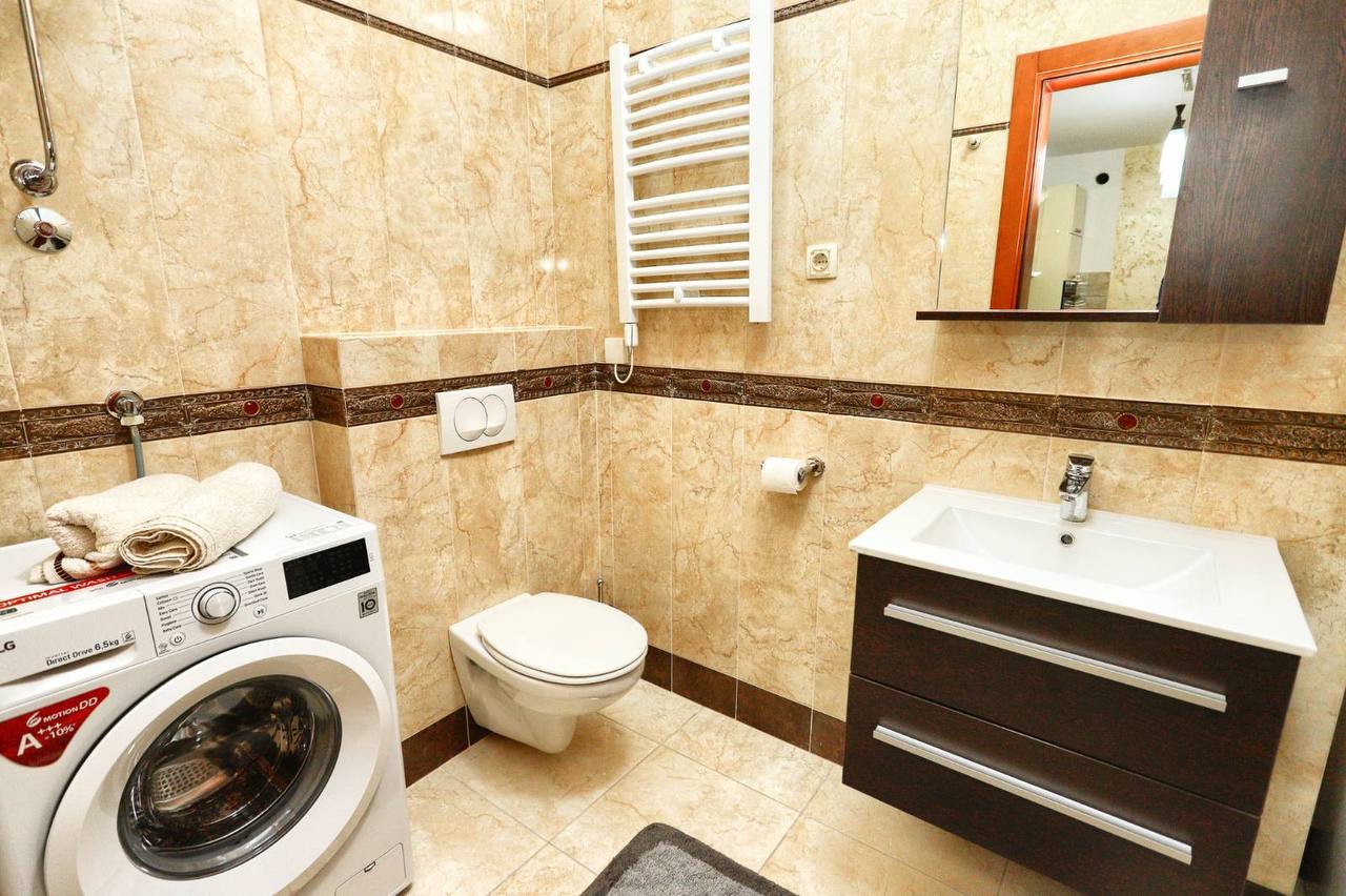 1-bedroom apartment with sea view in Becici 8