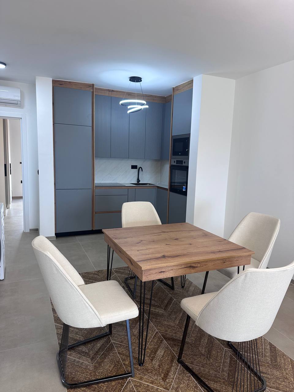 Sea View Apartment in Uteha 2