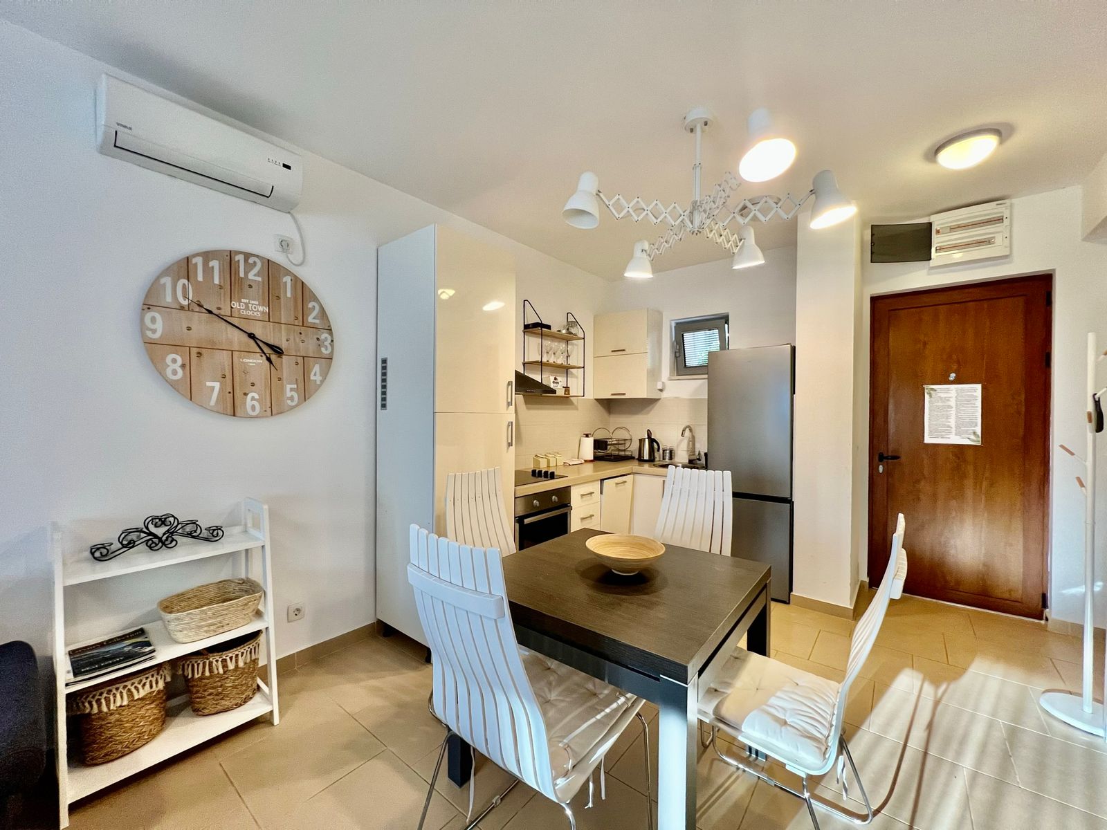 Modern 3-room apartment near the Adriatic - Acacia Hill, Đenovići 9