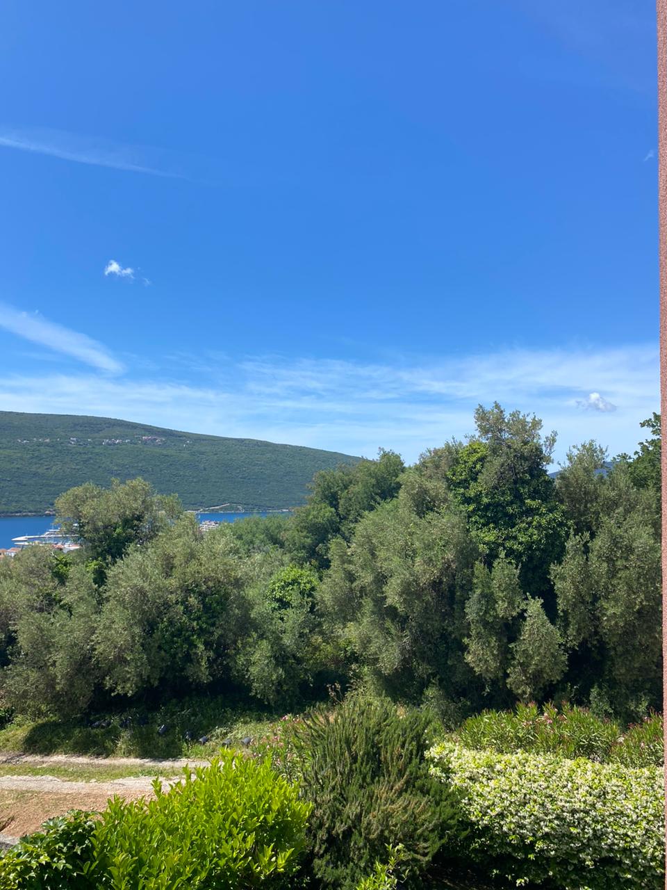 Modern 3-room apartment with panoramic sea view in Acacia Hill, Montenegro