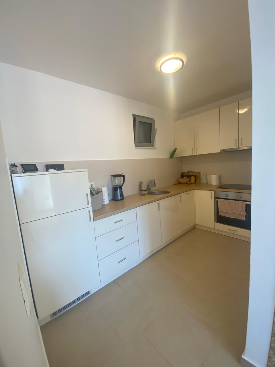 Modern 3-room apartment with panoramic sea view in Acacia Hill, Montenegro 10
