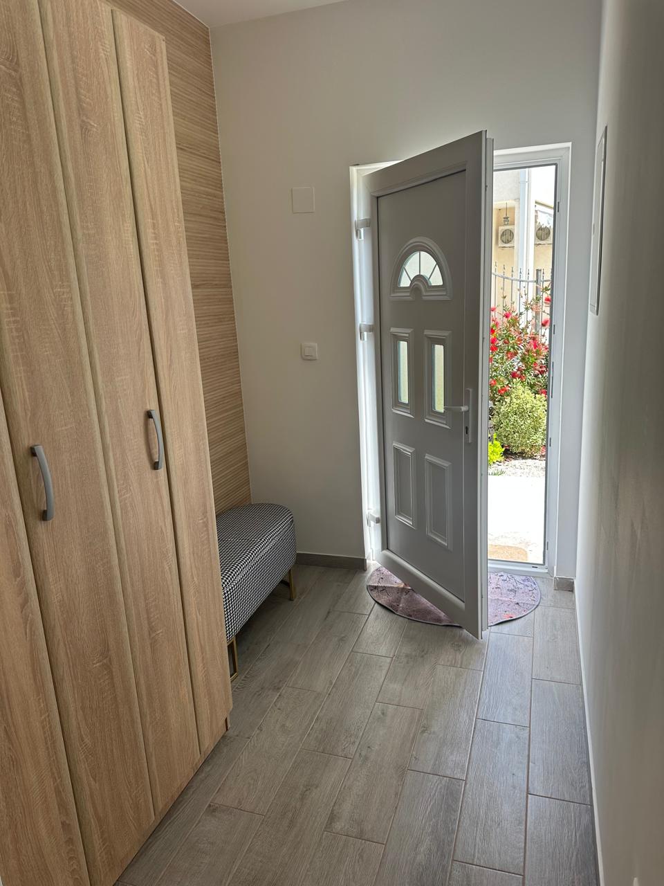 2 Bedroom Apartment with Garden and Sea View in Djenovici 5