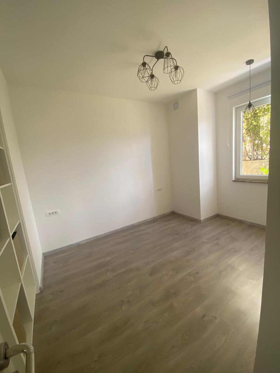 2 Bedroom Apartment with Garden and Sea View in Djenovici 7