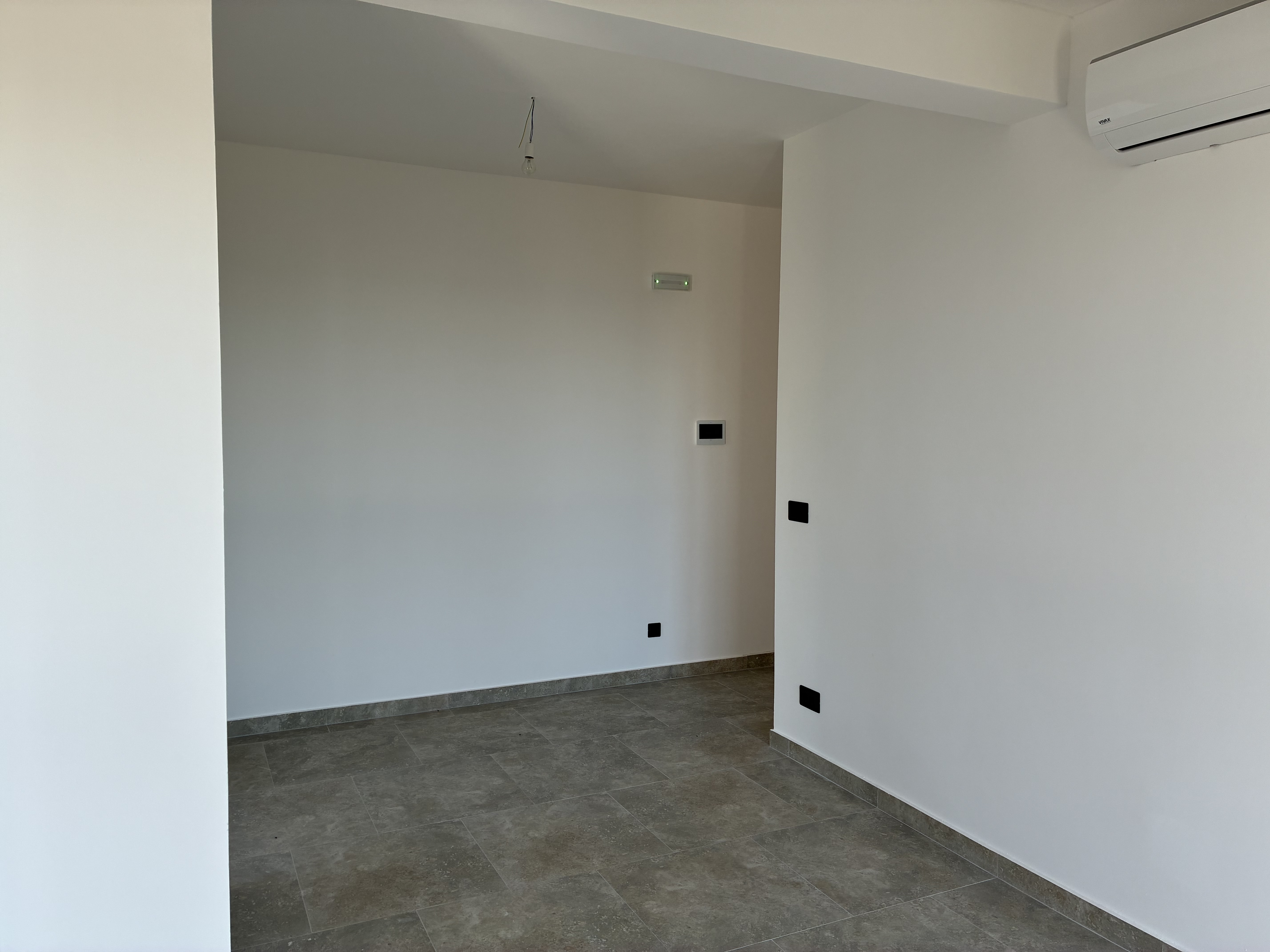 Charming 1-Bedroom Apartment for Sale in Utjeha, Bar, Montenegro 8