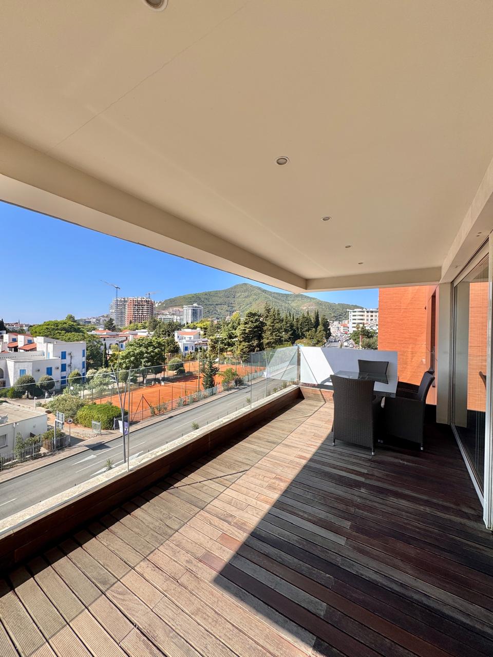 2-bedroom apartment 105 m² with huge terrace in a new building, 300 m from the sea, Budva 8