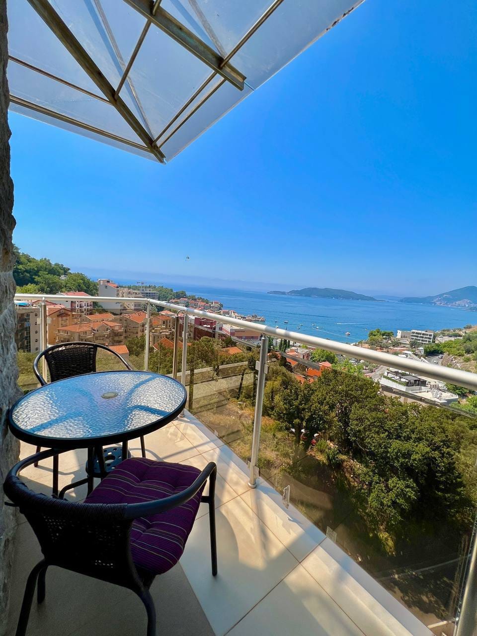 Furnished 1-bedroom apartment 66 m² with panoramic sea view and pool, Przno, Budva Riviera 8