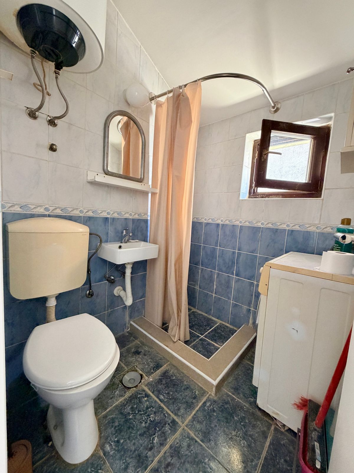 Attic Apartment 42 m² with 12 m² Terrace Opposite Hotel Splendid — Bečići, 200 m from the Sea (Renovation Project) 9