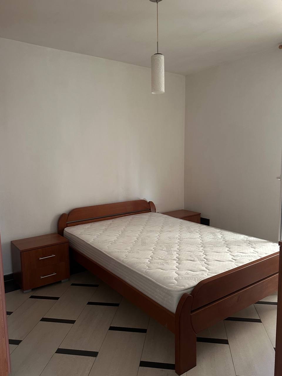 Townhouse-Style One-Bedroom Apartment with Private Entrance in Seoce, Budva 4