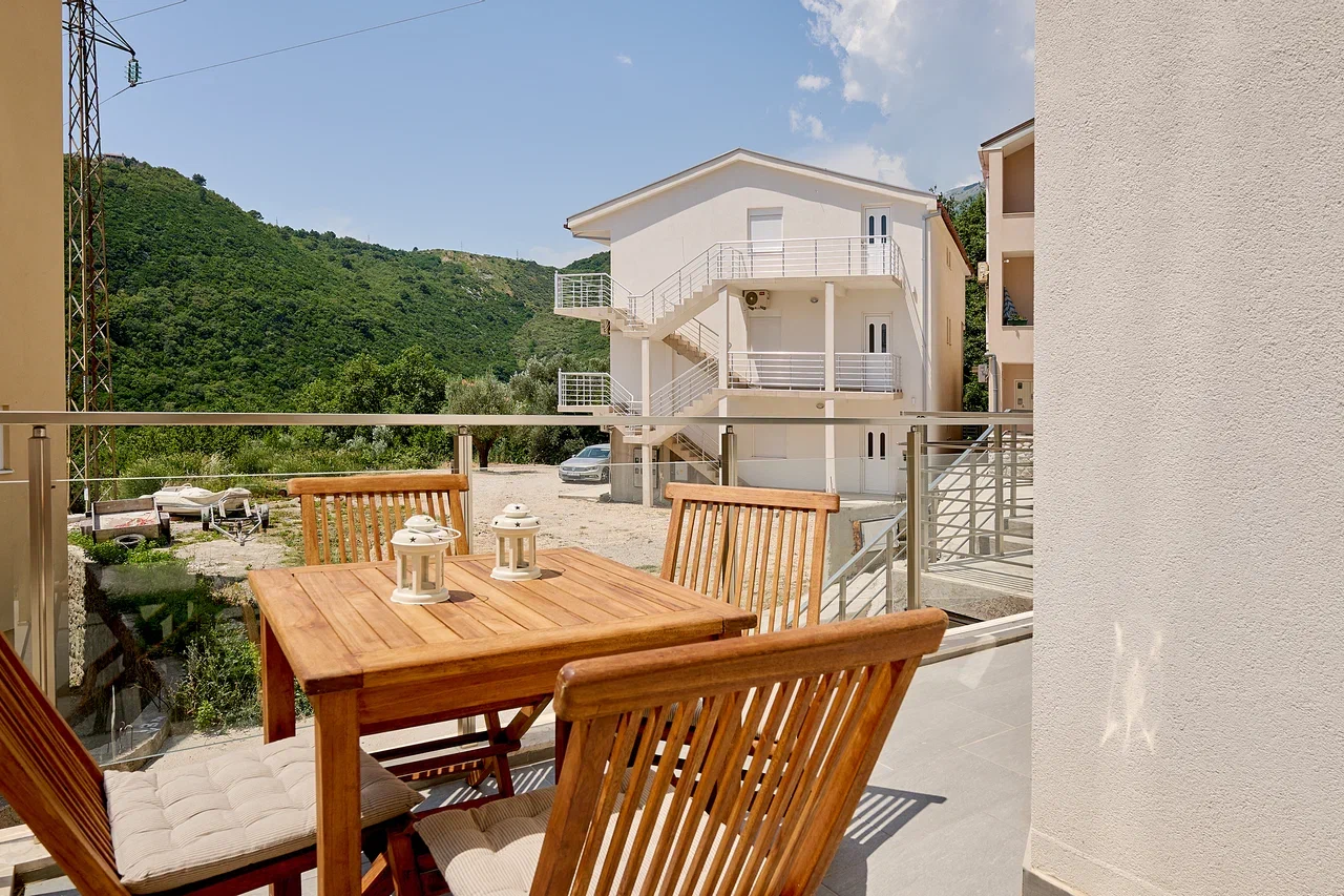 Panoramic Sea View Two-Bedroom Apartment with Pool and Sauna in Ivanovići, Bečići 11