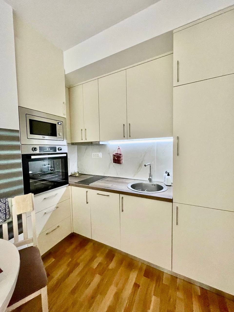 Smart Two-Bedroom Apartment with Terrace in a New Building, 6th Floor, Budva 4