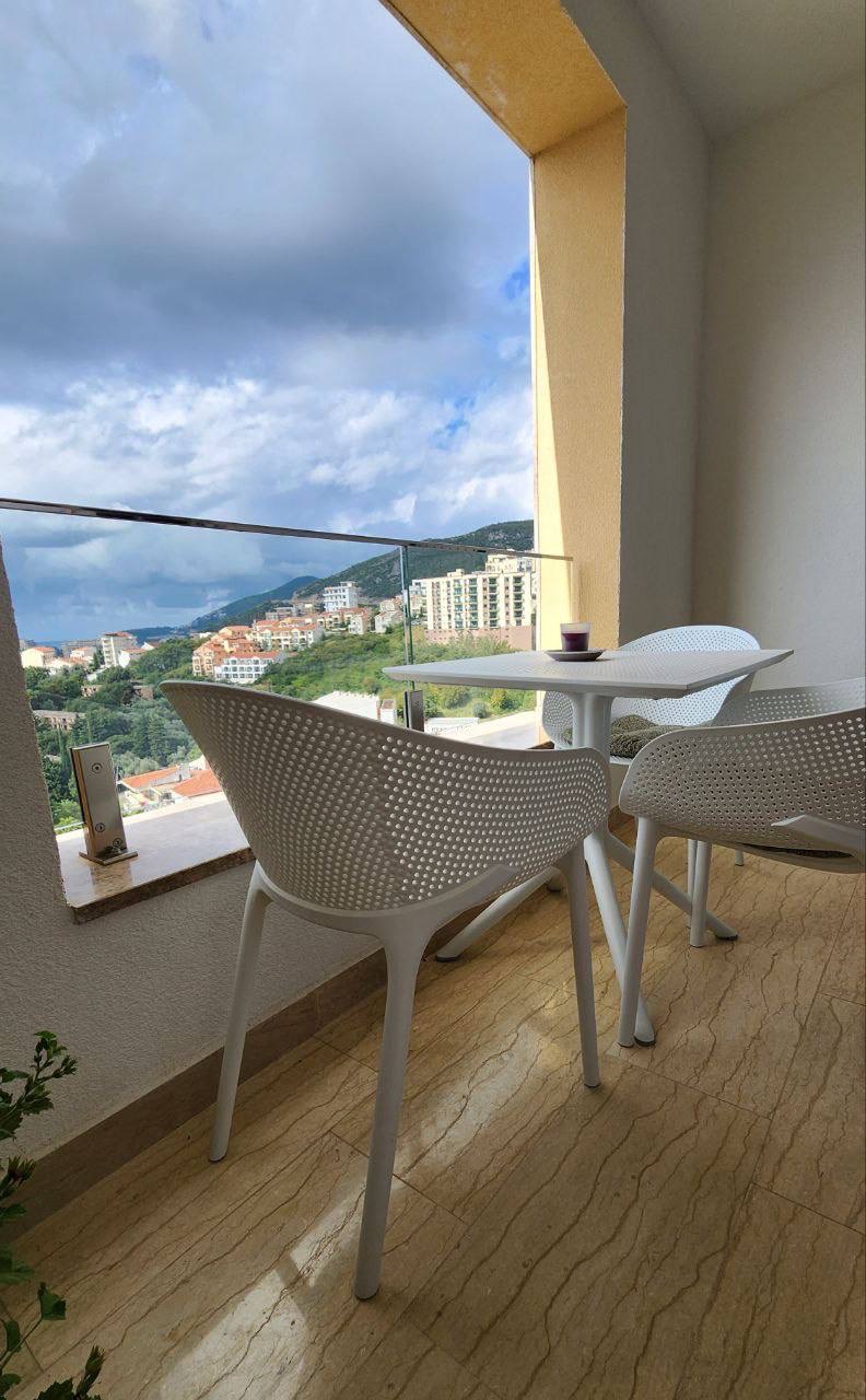 Smart Two-Bedroom Apartment with Terrace in a New Building, 6th Floor, Budva 12